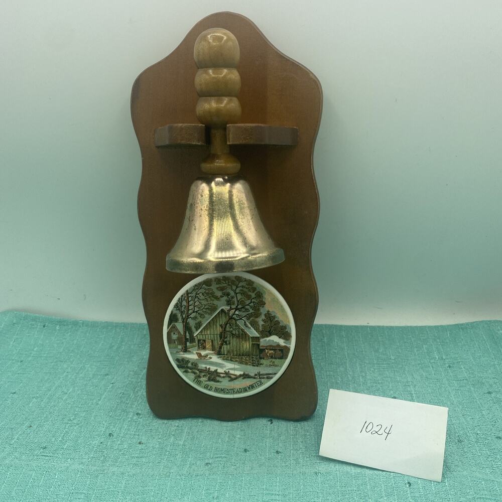 ENESCO Wood Wall Mount Brass Bell Ceramic Homestead Plaque Dinner Teacher VNTGE
